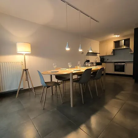 Family Time Avec Parking Gratuit Et Menage Compris * Ostend