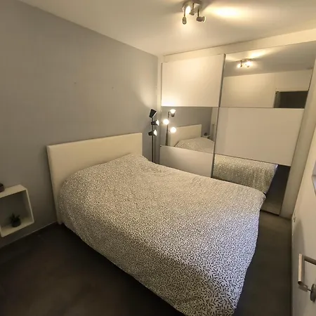 Family Time Avec Parking Gratuit Et Menage Compris Daire Oostende